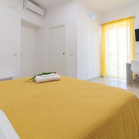 B&B Micanto Casola di Napoli Eksteriør billede